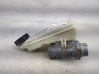 2012-2018 Ford Focus Brake Master Cylinder 1492459 - Oemusedautoparts1.com