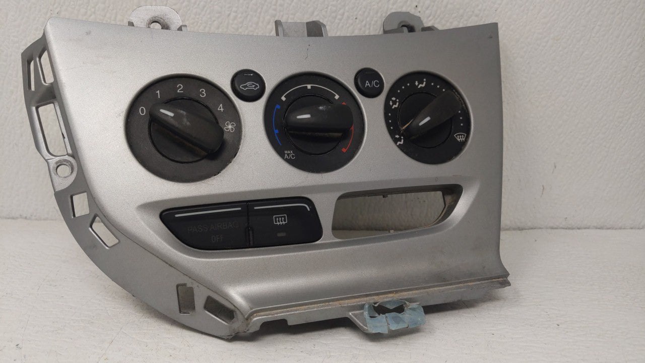 2012 Ford Focus Climate Control Module Temperature AC/Heater Replacement P/N:CM5T-19980-AE Fits OEM Used Auto Parts - Oemuse