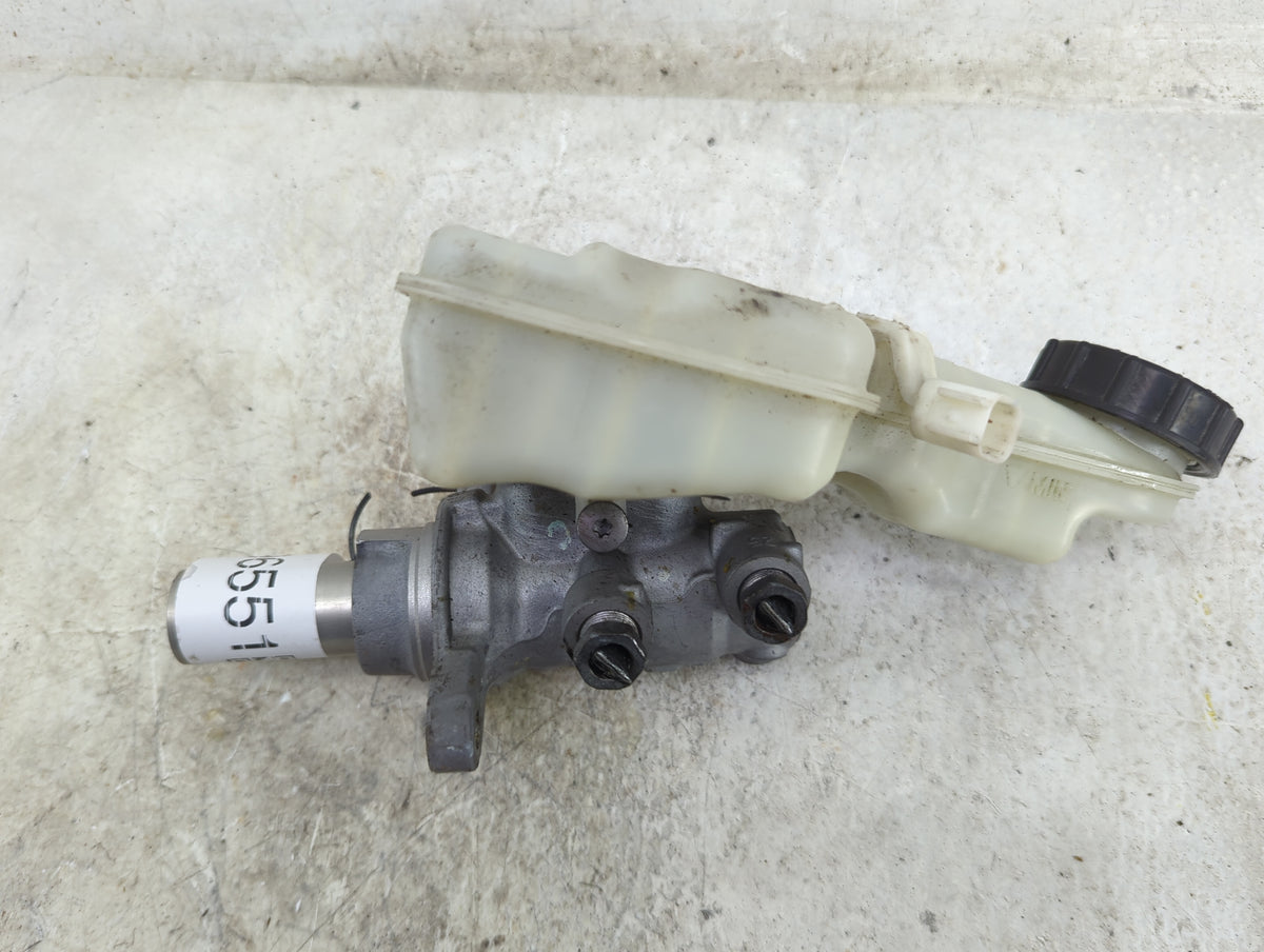 2012-2018 Ford Focus Brake Master Cylinder 1496551 - Oemusedautoparts1.com