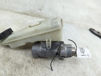 2012-2018 Ford Focus Brake Master Cylinder 1496551 - Oemusedautoparts1.com
