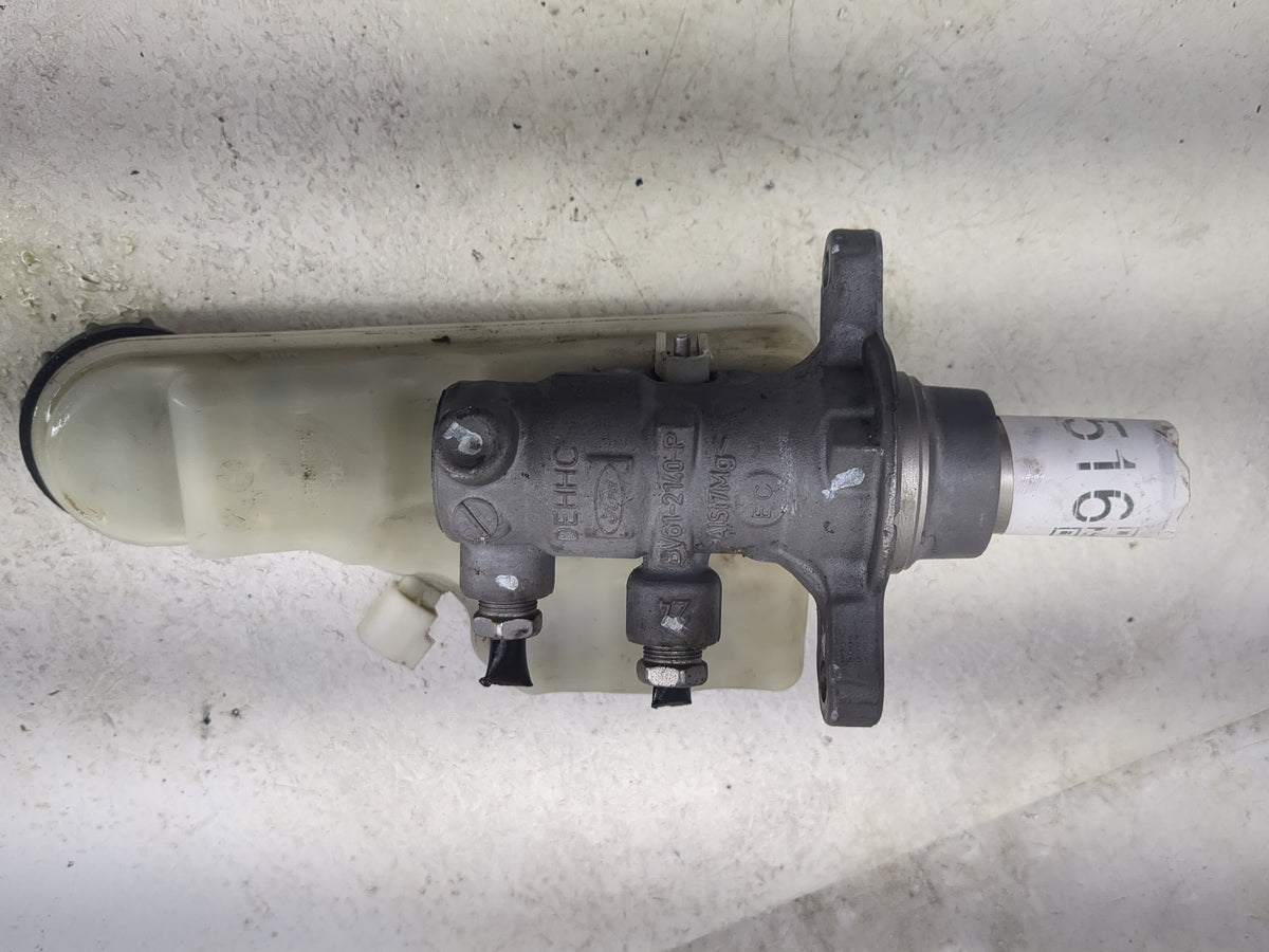 2012-2018 Ford Focus Brake Master Cylinder 1497516 - Oemusedautoparts1.com
