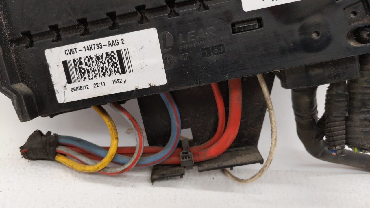 2012-2014 Ford Focus Fusebox Fuse Box Panel Relay Module P/N:AV6T-14A142-AB AV6T-14A142-AA, FU4T-14K733 Fits Fits 2012 2013 