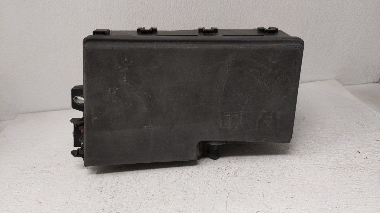 2012-2014 Ford Focus Fusebox Fuse Box Panel Relay Module P/N:AV6T-14A142-AB AV6T-14A142-AA, FU4T-14K733 Fits Fits 2012 2013 