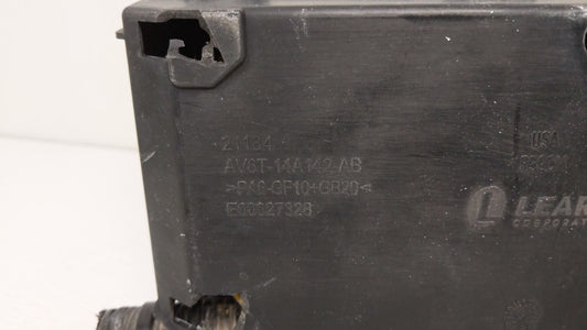 2012-2014 Ford Focus Fusebox Fuse Box Panel Relay Module P/N:AV6T-14A142-AB AV6T-14A142-AA, FU4T-14K733 Fits Fits 2012 2013 2014 OEM Used Auto Parts