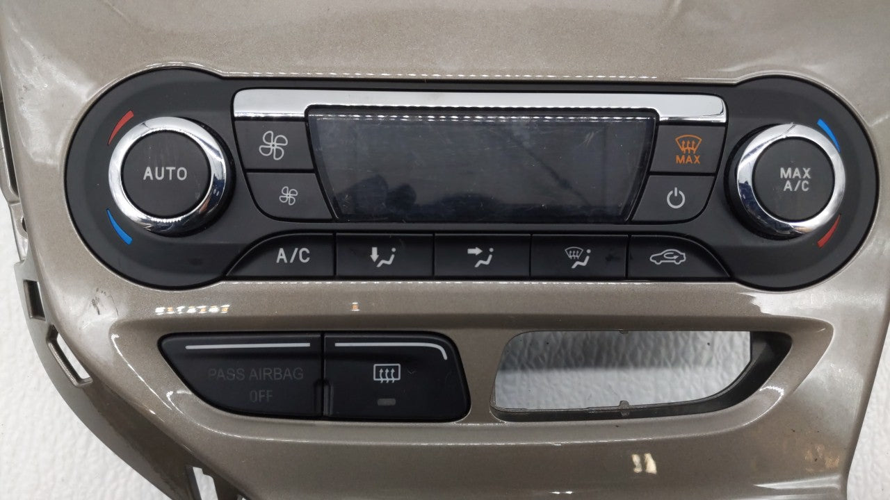 2012 Ford Focus Climate Control Module Temperature AC/Heater Replacement P/N:BM51-18522-BC BM5T-18C612-AJ, BM5T-18C612-AH Fi