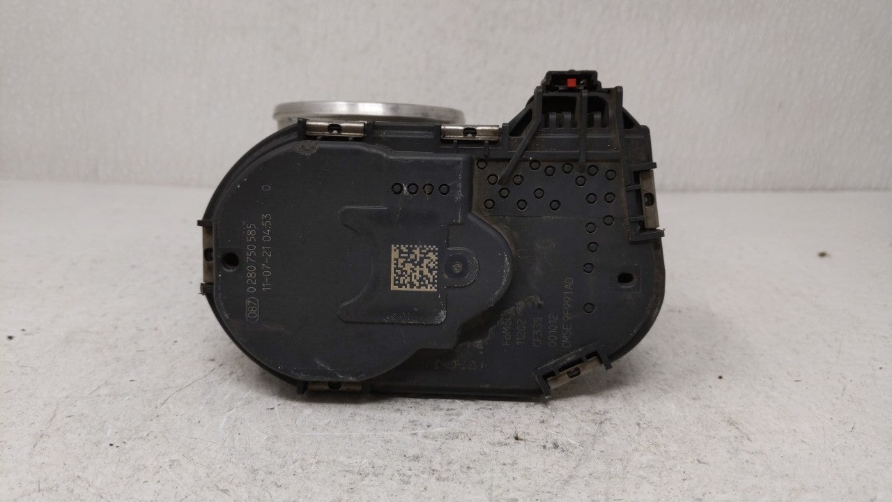 2012-2013 Ford Focus Throttle Body P/N:CM5E 9F991 AD Fits Fits 2012 2013 2014 2015 2016 2017 OEM Used Auto Parts - Oemusedau