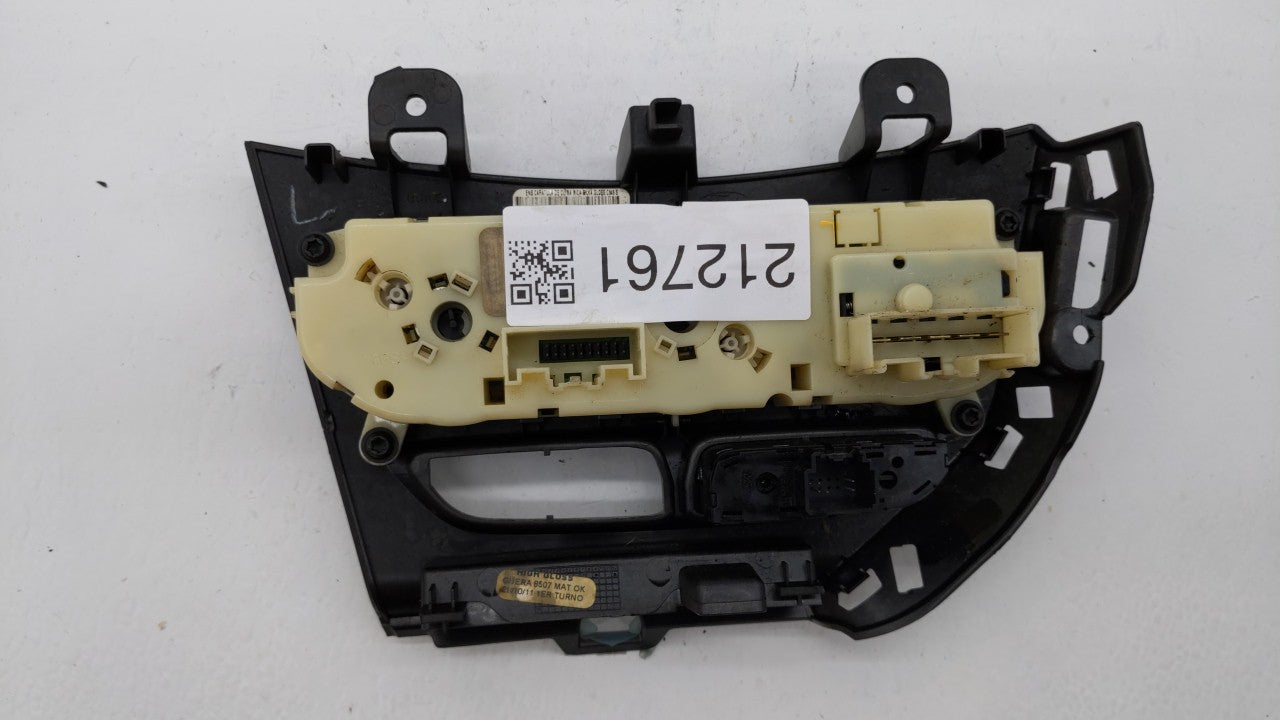 2012 Ford Focus Climate Control Module Temperature AC/Heater Replacement P/N:CM5T-19980-AC BM51-18522-AC35QB, CM5T-19980-AD 