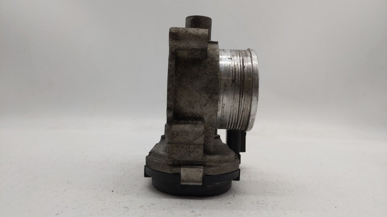 2012-2013 Ford Focus Throttle Body P/N:CM5E-9F991-AD Fits Fits 2012 2013 2014 2015 2016 2017 OEM Used Auto Parts - Oemusedau