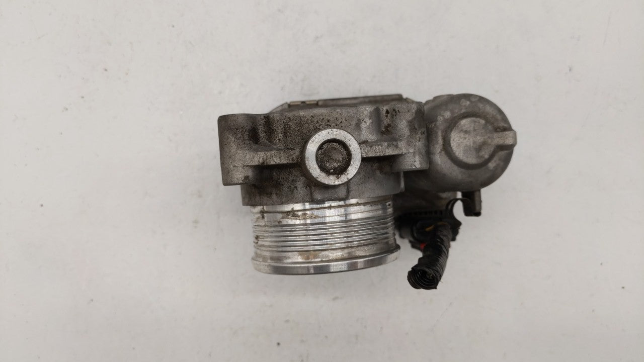 2012-2013 Ford Focus Throttle Body P/N:CM5E-9F991-AD Fits Fits 2012 2013 2014 2015 2016 2017 OEM Used Auto Parts - Oemusedau