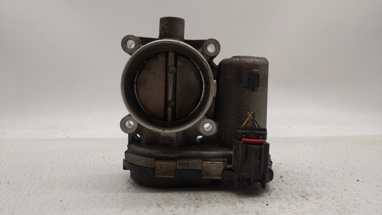 2012-2013 Ford Focus Throttle Body P/N:CM5E-9F991-AD Fits Fits 2012 2013 2014 2015 2016 2017 OEM Used Auto Parts - Oemusedau