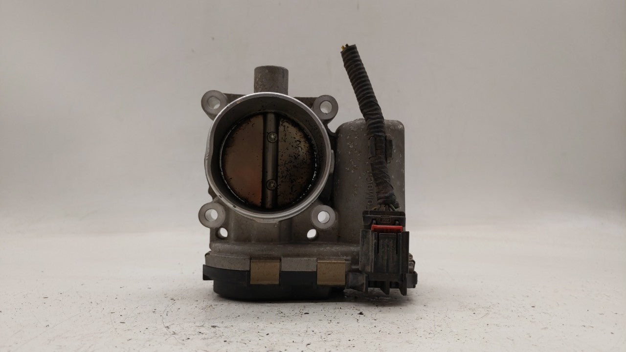 2012-2013 Ford Focus Throttle Body P/N:CM5E-9F991-AD Fits Fits 2012 2013 2014 2015 2016 2017 OEM Used Auto Parts - Oemusedau