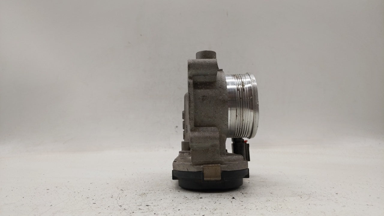 2012-2013 Ford Focus Throttle Body P/N:CM5E-9F991-AD Fits Fits 2012 2013 2014 2015 2016 2017 OEM Used Auto Parts - Oemusedau