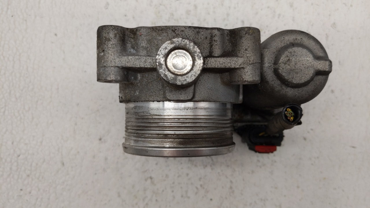 2012-2013 Ford Focus Throttle Body P/N:CM5E-9F991-AD Fits Fits 2012 2013 2014 2015 2016 2017 OEM Used Auto Parts - Oemusedau