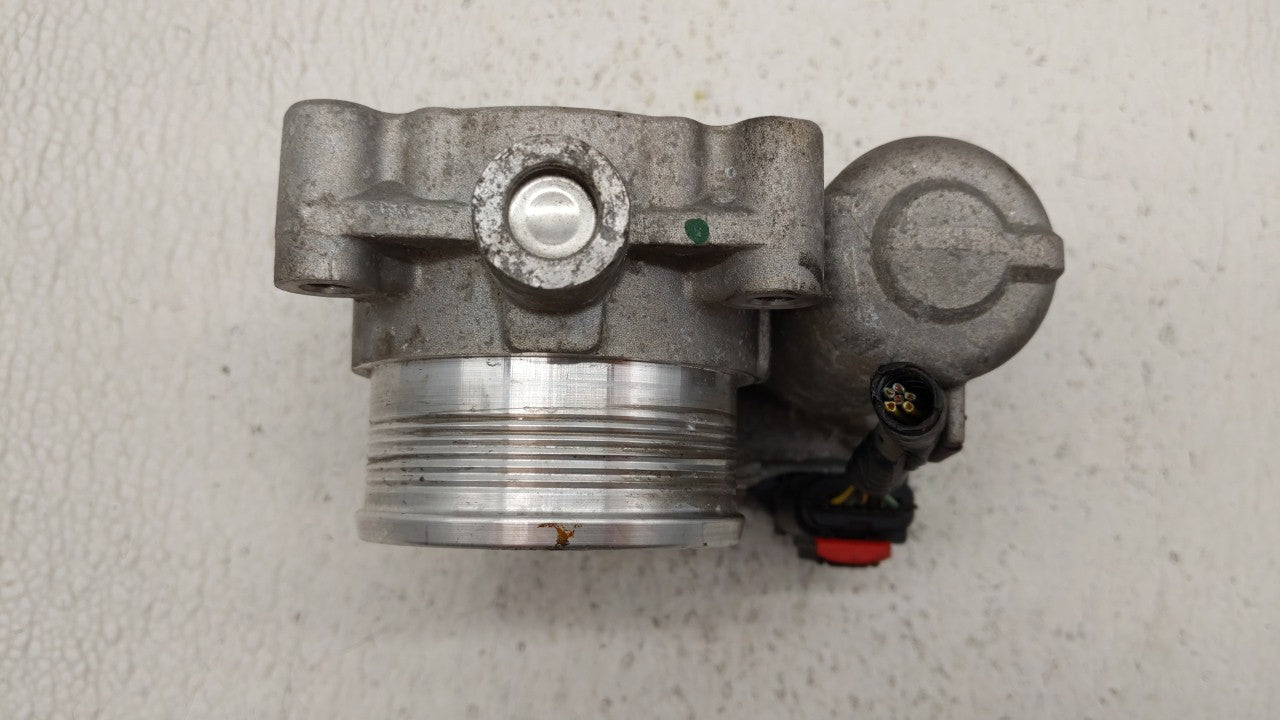 2012-2013 Ford Focus Throttle Body P/N:CM5E-9F991-AC Fits Fits 2012 2013 2014 2015 2016 2017 OEM Used Auto Parts - Oemusedau