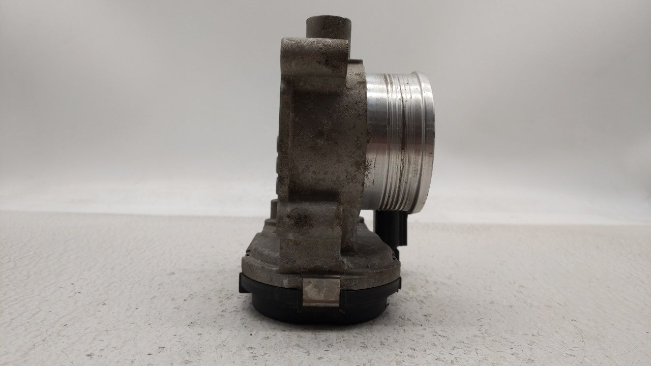 2012-2013 Ford Focus Throttle Body P/N:CM5E-9F991-AC Fits Fits 2012 2013 2014 2015 2016 2017 OEM Used Auto Parts - Oemusedau