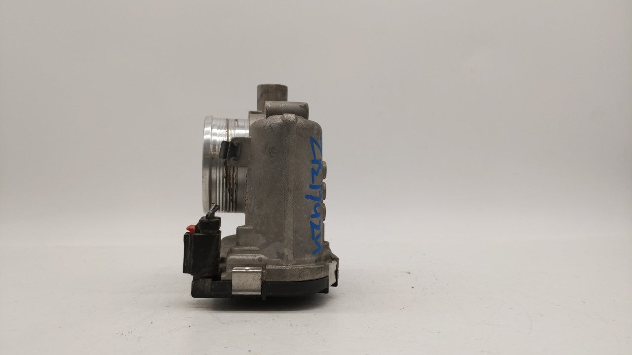 2012-2013 Ford Focus Throttle Body P/N:CM5E-9F991-AD CM5E-9F991-AC Fits Fits 2012 2013 2014 2015 2016 2017 OEM Used Auto Par