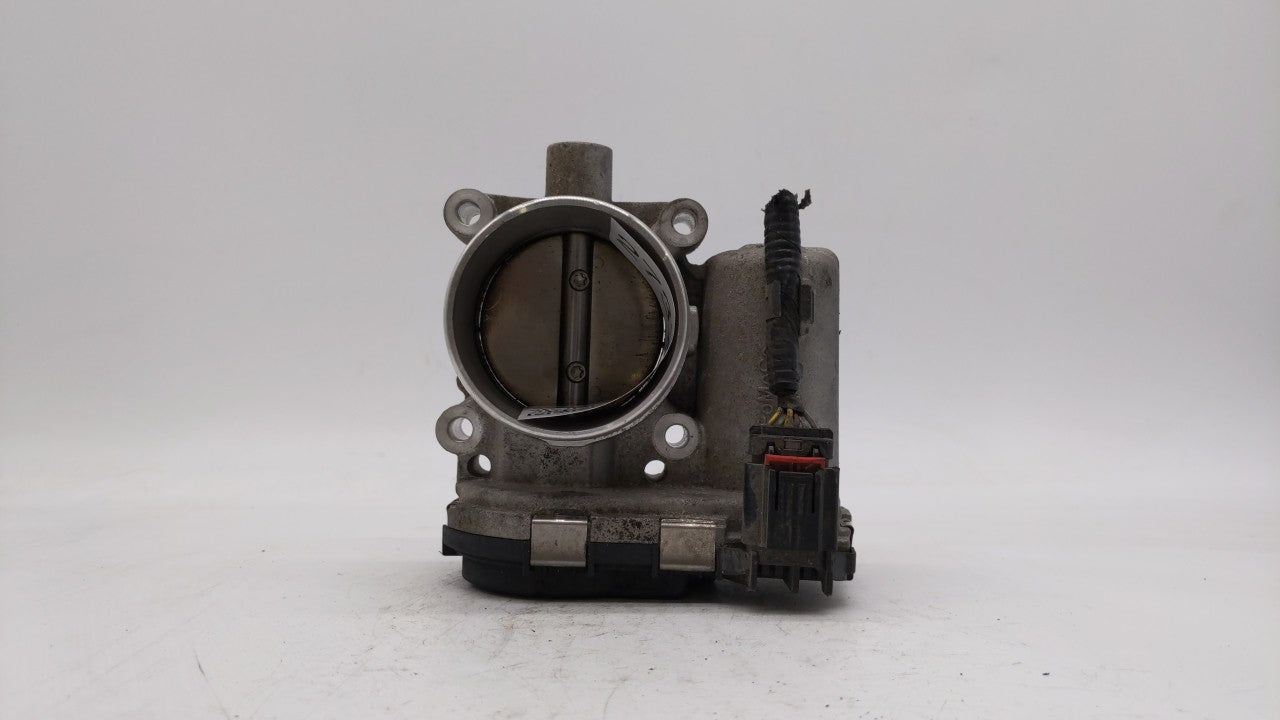 2012-2013 Ford Focus Throttle Body P/N:CM5E-9F991-AD CM5E-9F991-AC Fits Fits 2012 2013 2014 2015 2016 2017 OEM Used Auto Par