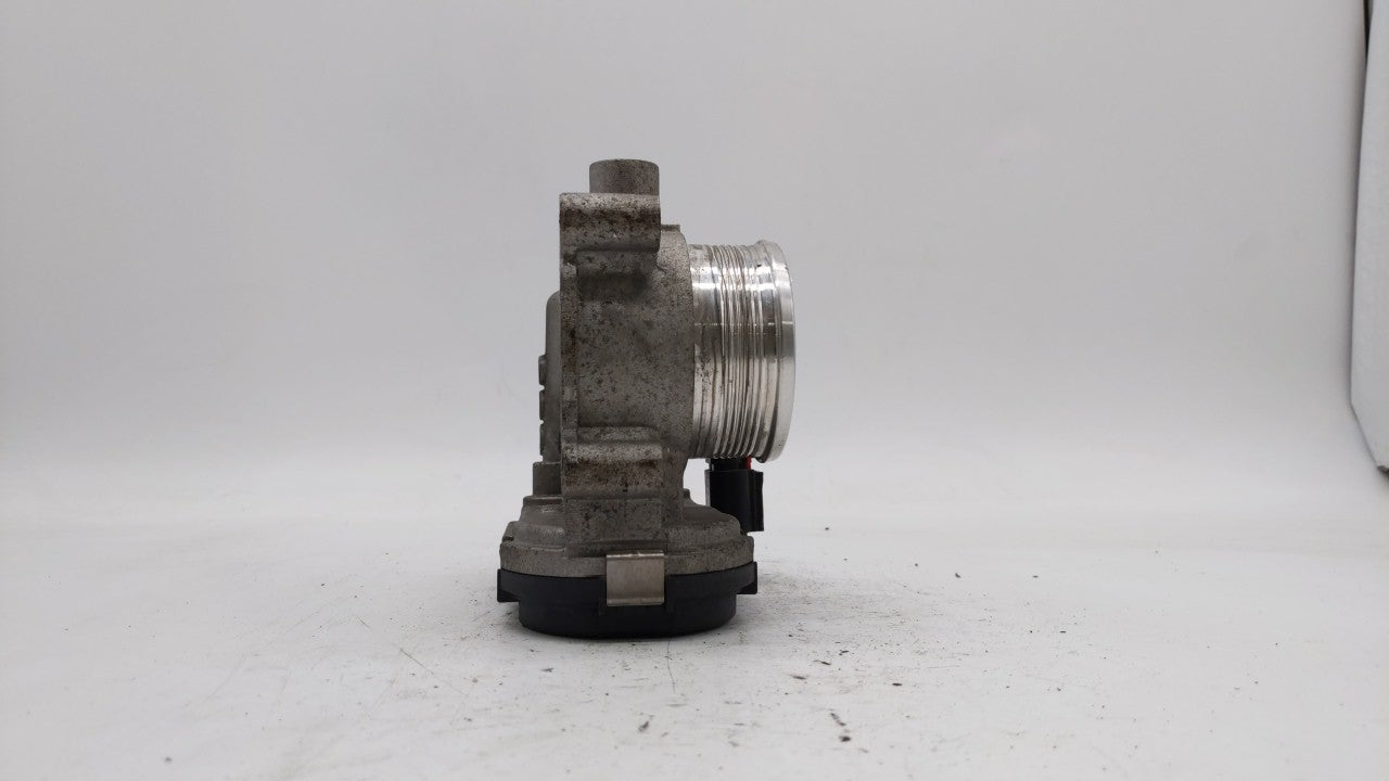 2012-2013 Ford Focus Throttle Body P/N:CM5E-9F991-AD CM5E-9F991-AC Fits Fits 2012 2013 2014 2015 2016 2017 OEM Used Auto Par