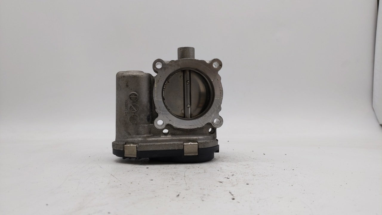 2012-2013 Ford Focus Throttle Body P/N:CM5E-9F991-AD CM5E-9F991-AC Fits Fits 2012 2013 2014 2015 2016 2017 OEM Used Auto Par