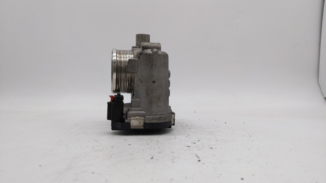 2012-2013 Ford Focus Throttle Body P/N:CM5E-9F991-AD CM5E-9F991-AC Fits Fits 2012 2013 2014 2015 2016 2017 OEM Used Auto Par