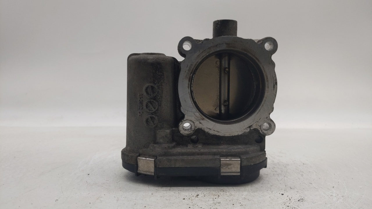 2012-2013 Ford Focus Throttle Body P/N:CM5E-9F991-AD CM5E-9F991-AC Fits Fits 2012 2013 2014 2015 2016 2017 OEM Used Auto Par