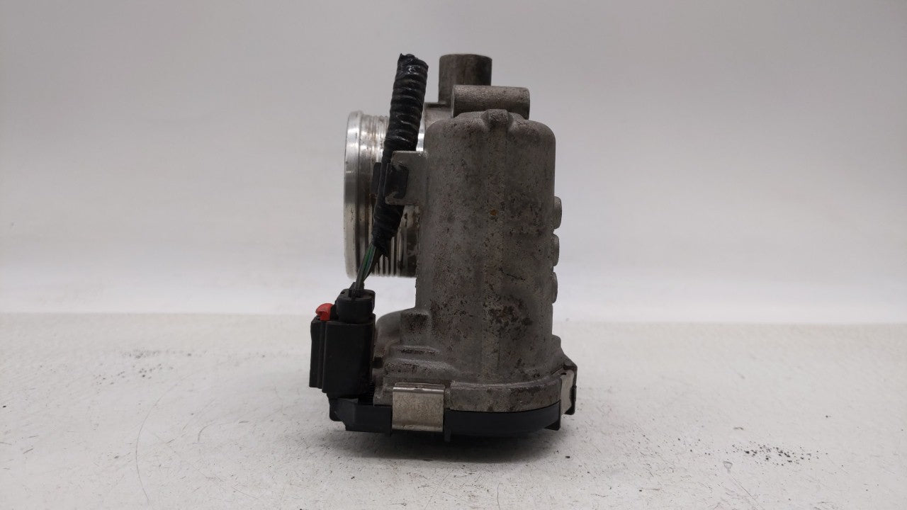 2012-2013 Ford Focus Throttle Body P/N:CM5E-9F991-AD CM5E-9F991-AC Fits Fits 2012 2013 2014 2015 2016 2017 OEM Used Auto Par