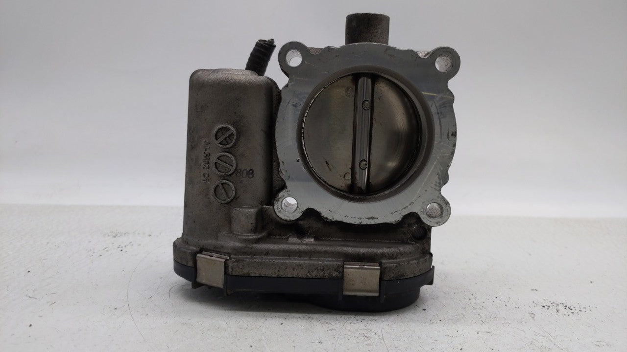 2012-2013 Ford Focus Throttle Body P/N:CM5E-9F991-AD CM5E-9F991-AC Fits Fits 2012 2013 2014 2015 2016 2017 OEM Used Auto Par
