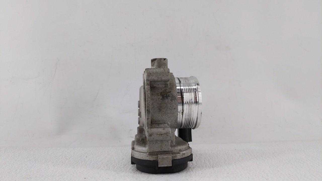 2012-2013 Ford Focus Throttle Body P/N:CM5E-9F991-AD CM5E-9F991-AC Fits Fits 2012 2013 2014 2015 2016 2017 OEM Used Auto Par