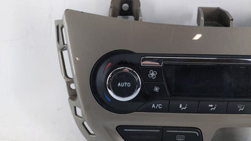 2012 Ford Focus Climate Control Module Temperature AC/Heater Replacement P/N:BM51-18522-BC BM5T-18C612-AJ, BM5T-18C612-AH Fits OEM Used Auto Parts
