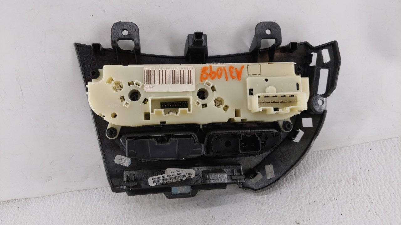 2012 Ford Focus Climate Control Module Temperature AC/Heater Replacement P/N:CM5T-19980-AE CM5T-19980-AC, BM51-18522-AC35QB 