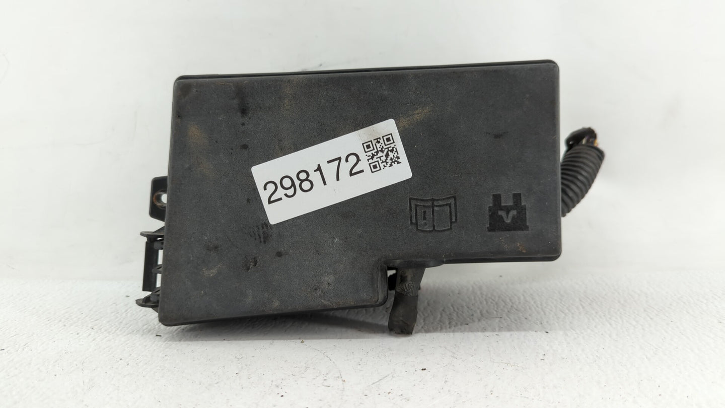 2012-2014 Ford Focus Fusebox Fuse Box Panel Relay Module P/N:P2294037 AV6T-141A142-AB Fits Fits 2012 2013 2014 OEM Used Auto