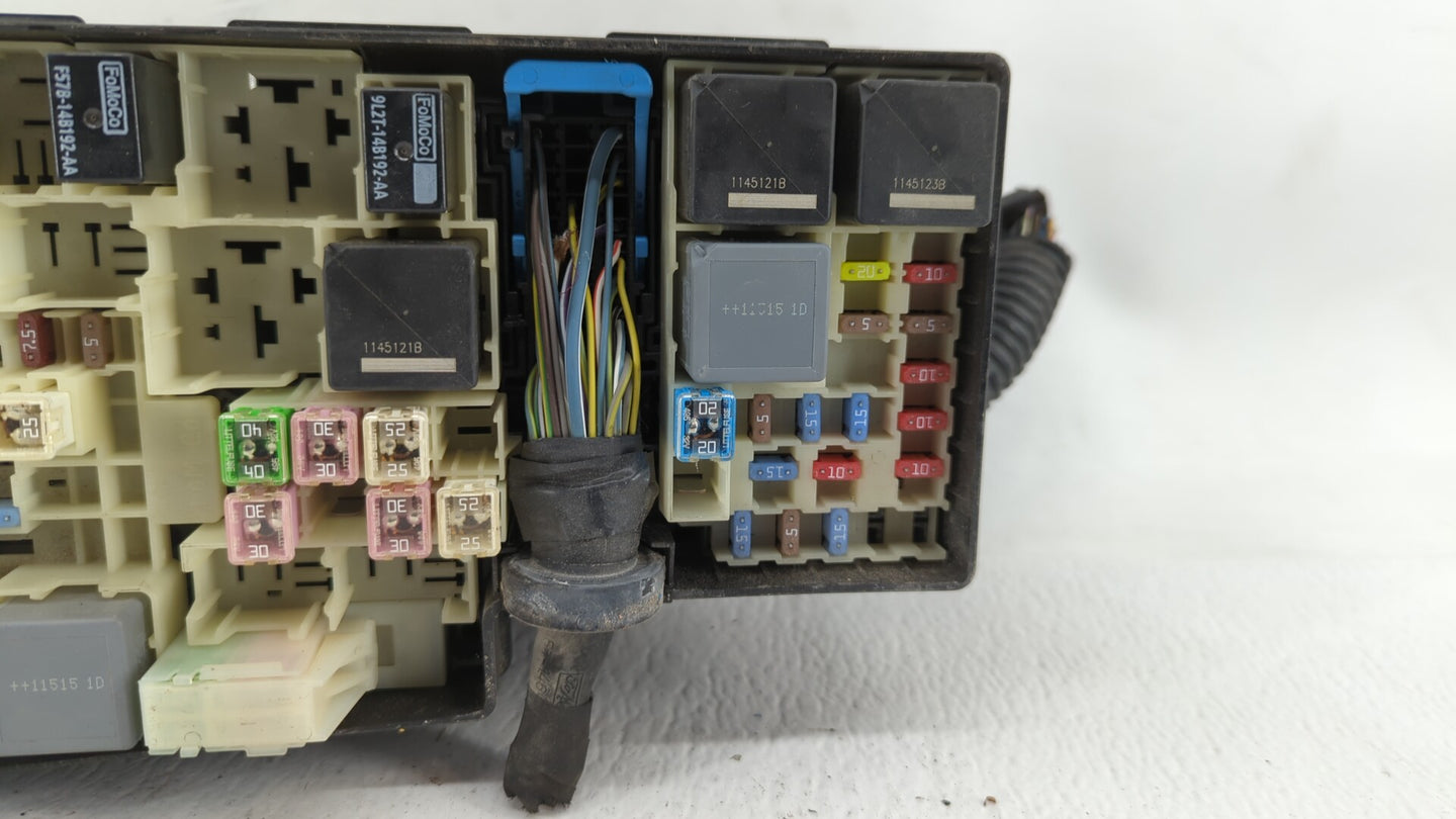 2012-2014 Ford Focus Fusebox Fuse Box Panel Relay Module P/N:P2294037 AV6T-141A142-AB Fits Fits 2012 2013 2014 OEM Used Auto