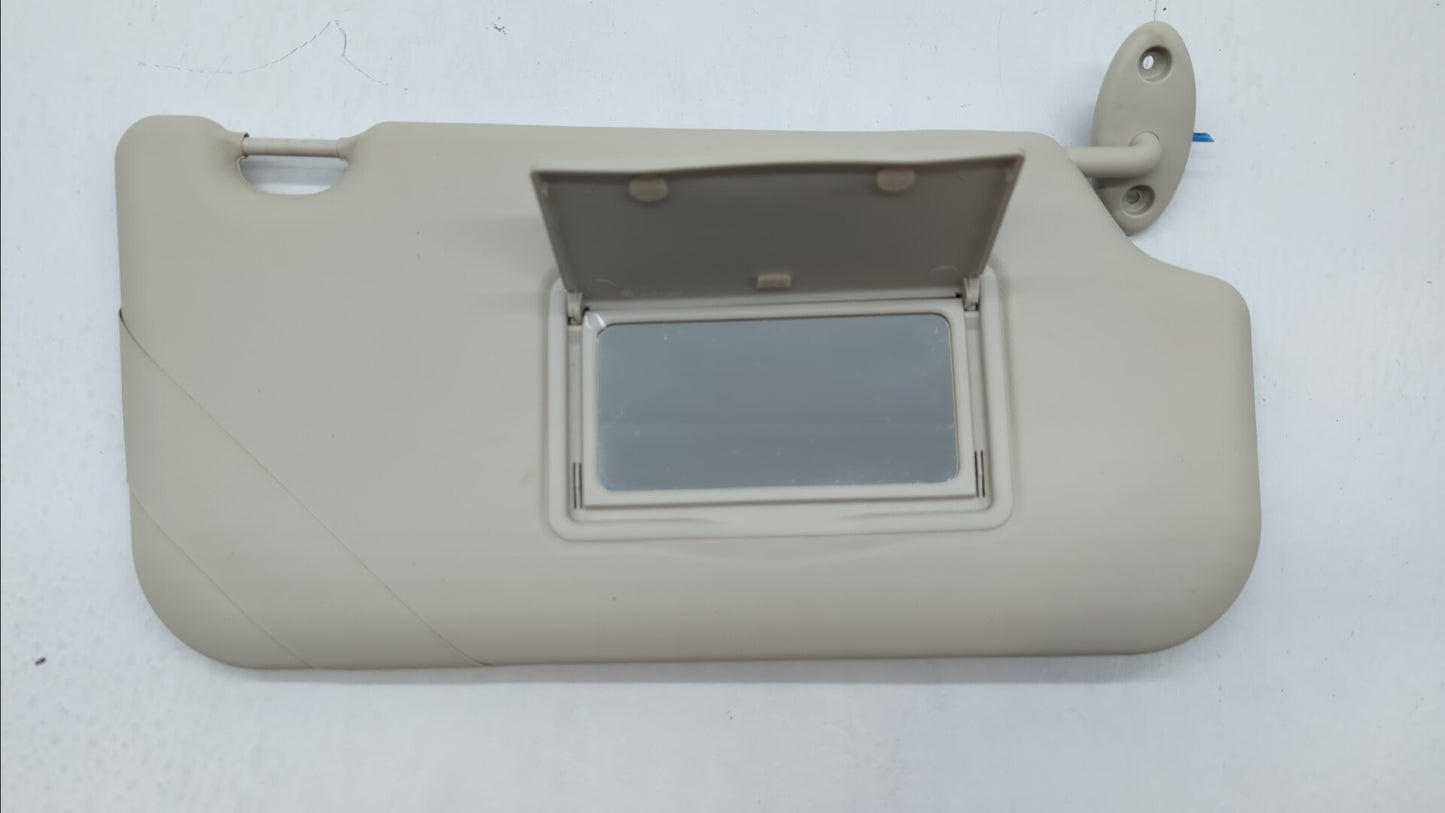 2012-2013 Ford Focus Sun Visor Shade Replacement Passenger Right Mirror Fits Fits 2012 2013 OEM Used Auto Parts - Oemusedaut