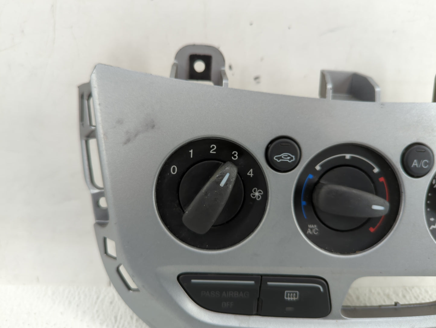 2012 Ford Focus Climate Control Module Temperature AC/Heater Replacement P/N:CM5T-19980-AE CM5T-19980-AC, BM51-18522-AC35QB 