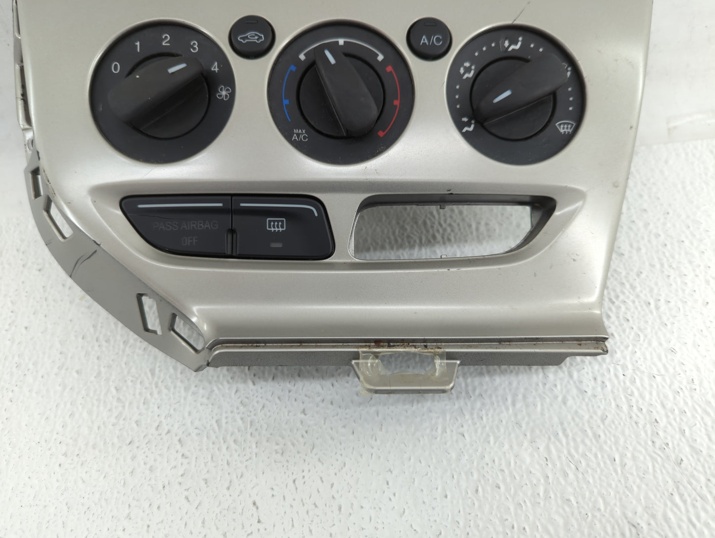 2012 Ford Focus Climate Control Module Temperature AC/Heater Replacement P/N:CM5T-19980-AE CM5T-19980-AC, BM51-18522-AC35QB 