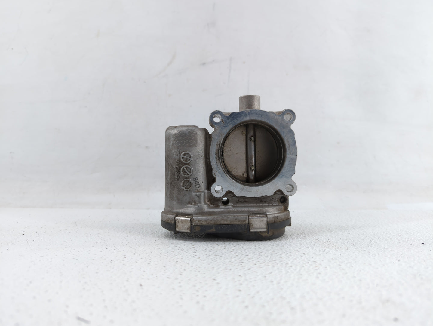 2012-2013 Ford Focus Throttle Body P/N:CM5E-9F991-AD CM5E-9F991-AC Fits Fits 2012 2013 2014 2015 2016 2017 OEM Used Auto Par