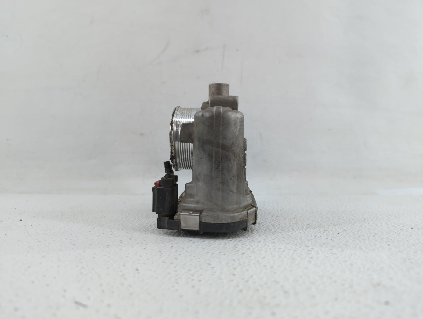 2012-2013 Ford Focus Throttle Body P/N:CM5E-9F991-AD CM5E-9F991-AC Fits Fits 2012 2013 2014 2015 2016 2017 OEM Used Auto Par