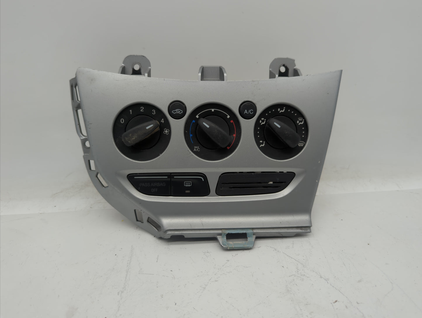 2012 Ford Focus Climate Control Module Temperature AC/Heater Replacement P/N:CM5T-12060411-0170 Fits OEM Used Auto Parts - O