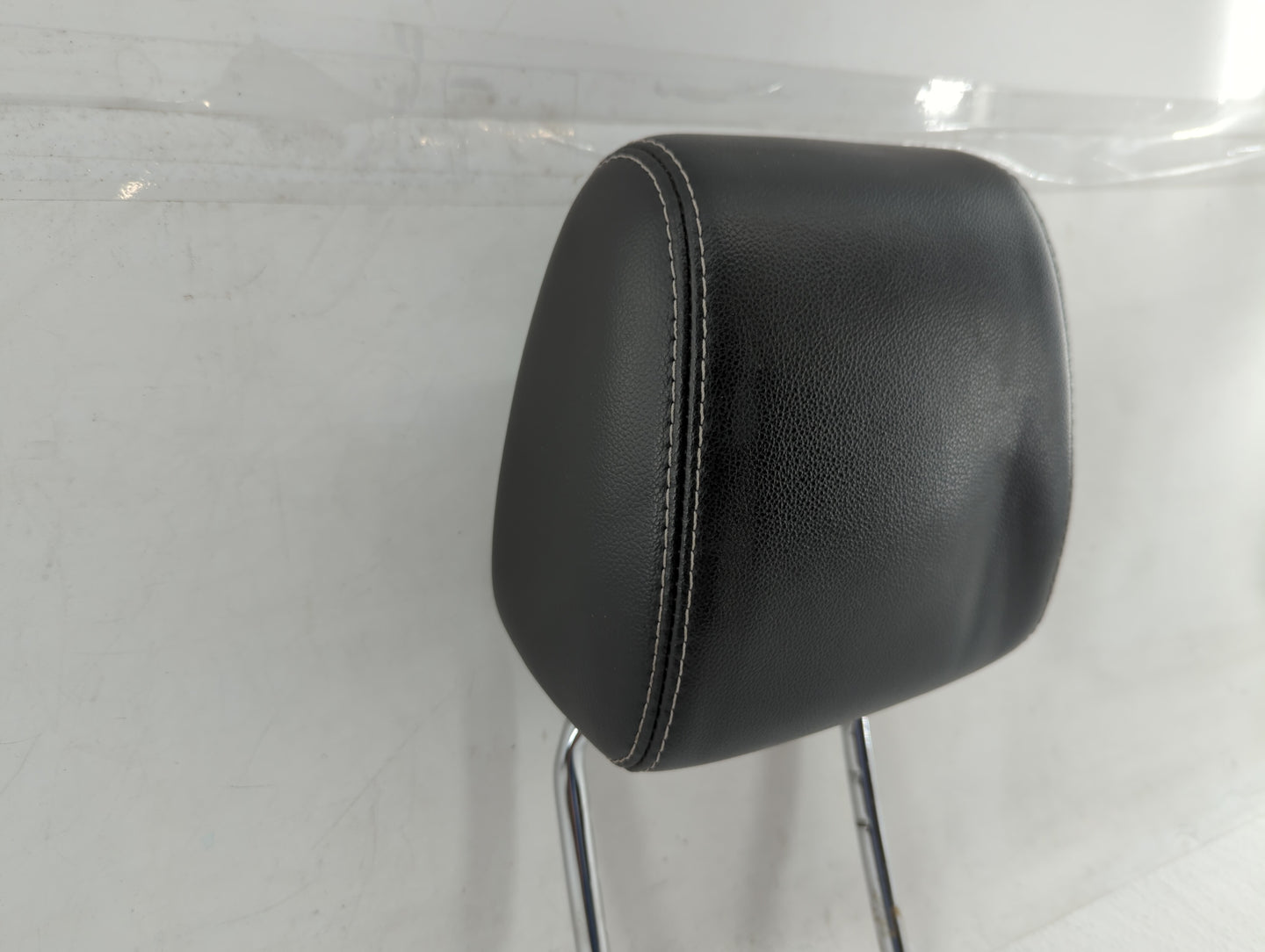 2012 Ford Focus Headrest Head Rest Front Driver Passenger Seat Fits OEM Used Auto Parts - Oemusedautoparts1.com