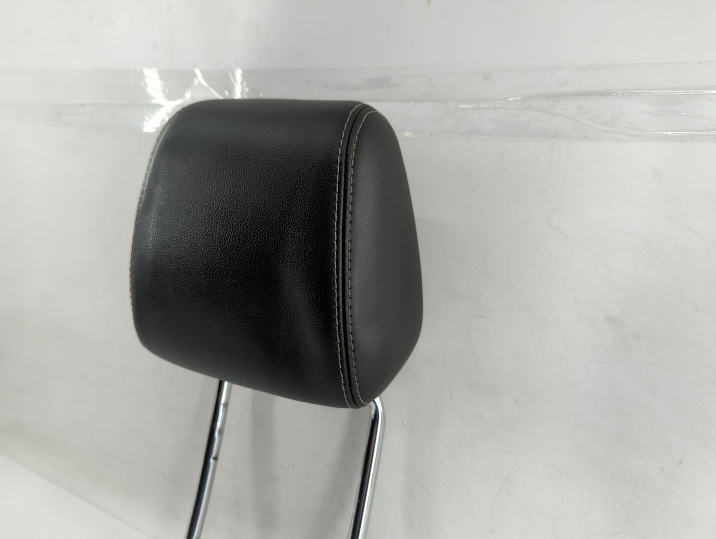 2012 Ford Focus Headrest Head Rest Front Driver Passenger Seat Fits OEM Used Auto Parts - Oemusedautoparts1.com