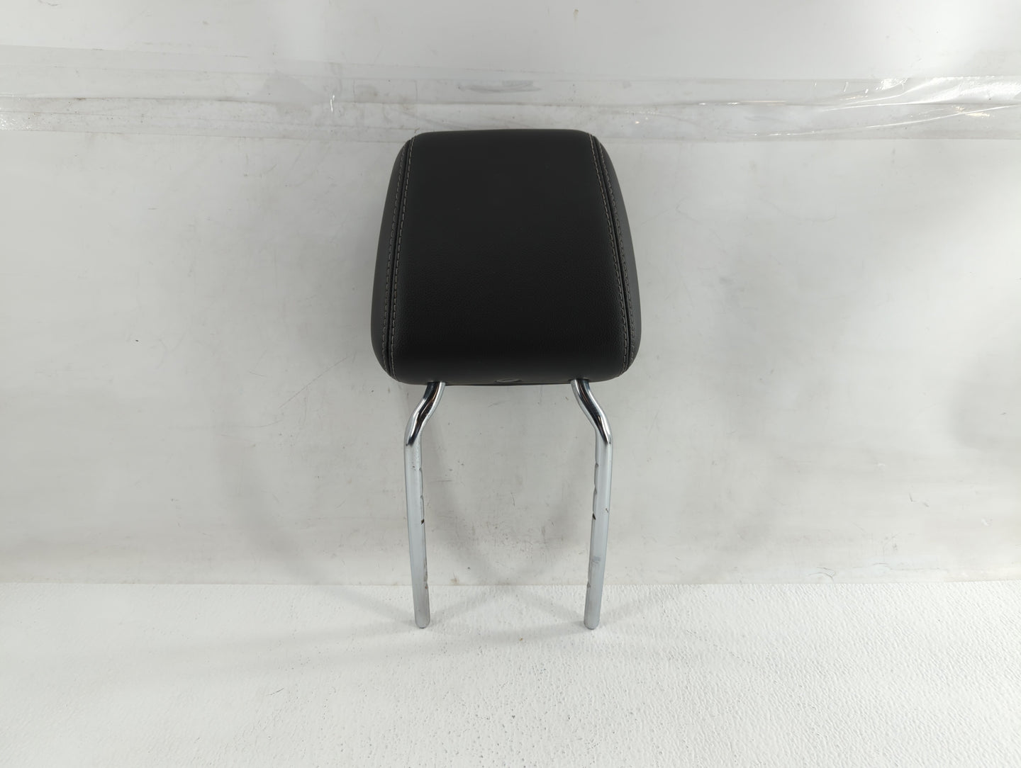 2012 Ford Focus Headrest Head Rest Front Driver Passenger Seat Fits OEM Used Auto Parts - Oemusedautoparts1.com