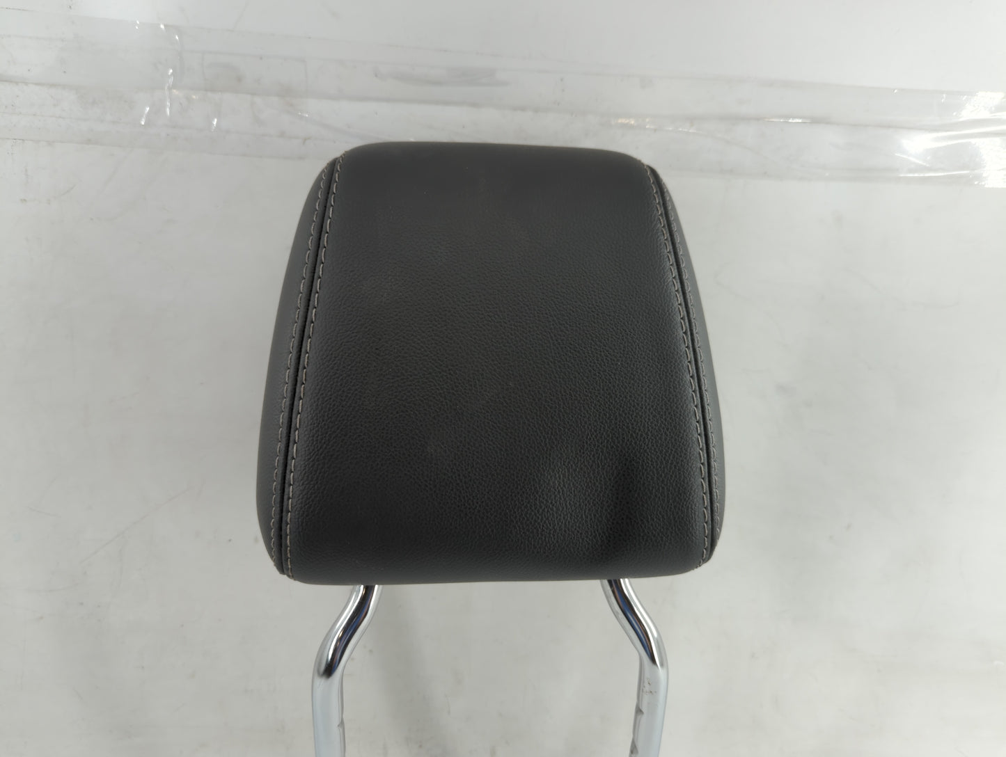 2012 Ford Focus Headrest Head Rest Front Driver Passenger Seat Fits OEM Used Auto Parts - Oemusedautoparts1.com