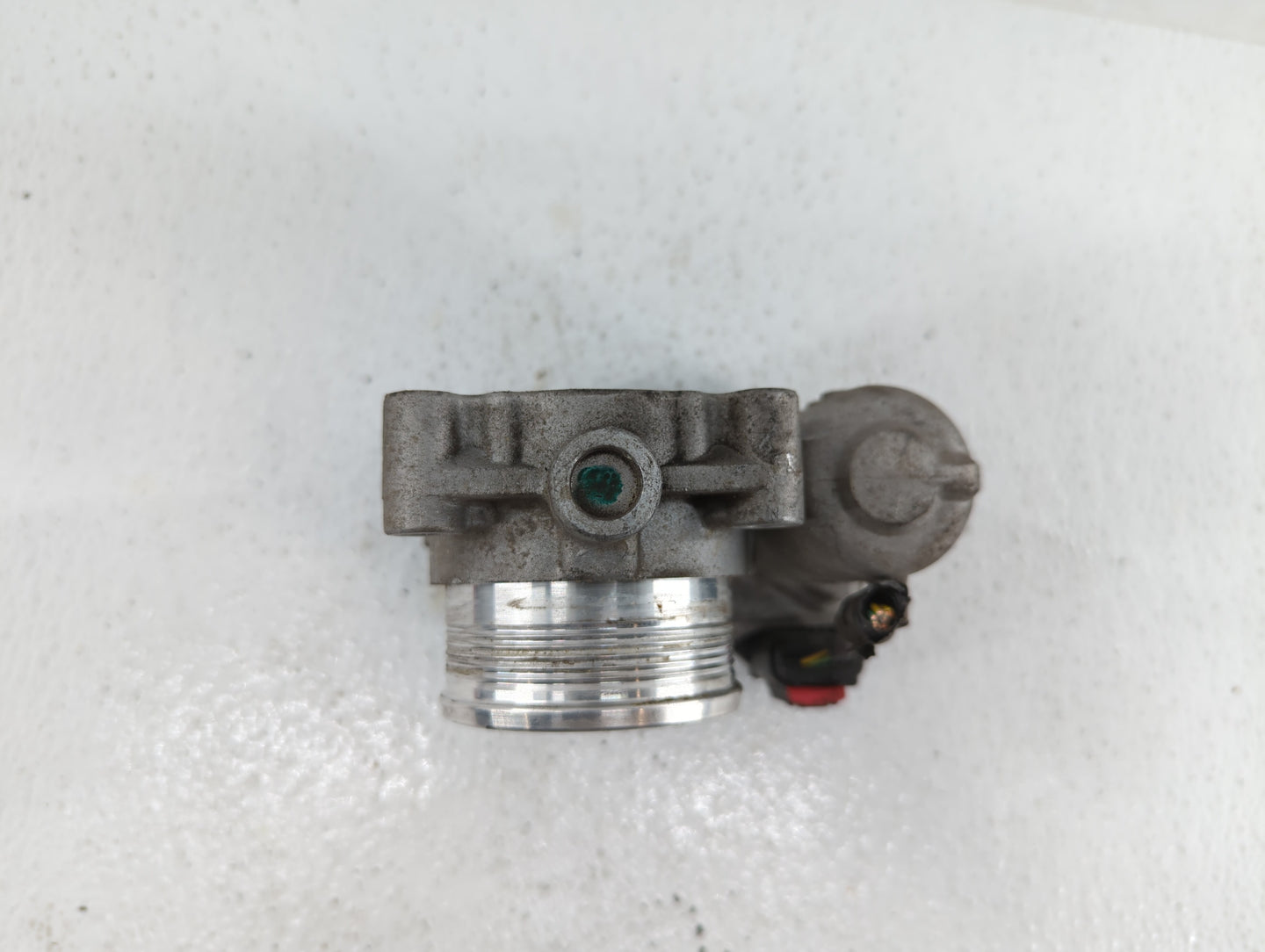 2012-2013 Ford Focus Throttle Body P/N:CM5E-9F991-AD CM5E-9F991-AC Fits Fits 2012 2013 2014 2015 2016 2017 OEM Used Auto Par