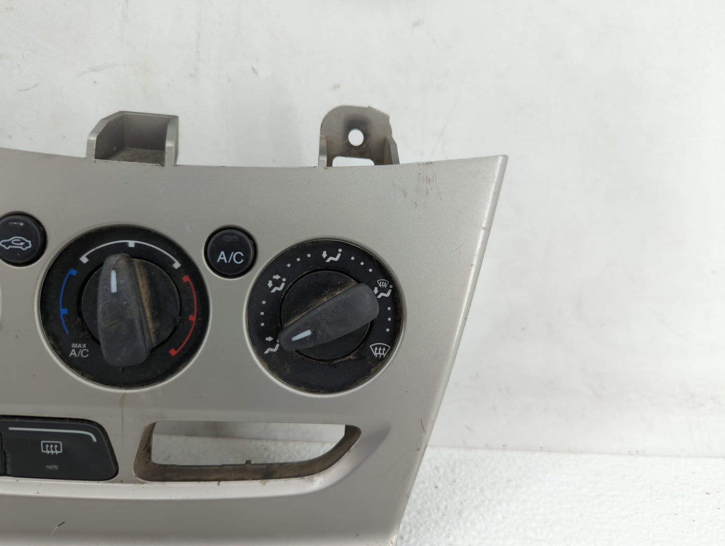 2012 Ford Focus Climate Control Module Temperature AC/Heater Replacement P/N:CM5T-19980-AC CM5T-19980-AE, BM51-18522-AC Fits