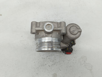 2012-2013 Ford Focus Throttle Body P/N:0280750585 0280750566, DS7E-9F991-BB, CM5E-9F991-AD Fits Fits 2012 2013 2014 2015 2016 2017 OEM Used Auto Parts