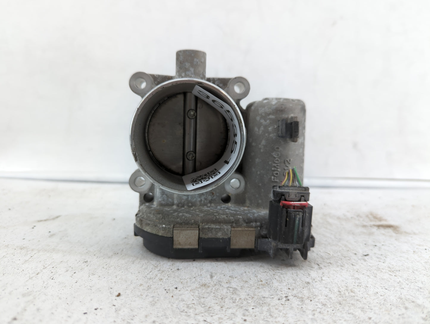 2012-2013 Ford Focus Throttle Body P/N:0280750585 0280750566, DS7E-9F991-BB, CM5E-9F991-AD Fits Fits 2012 2013 2014 2015 201