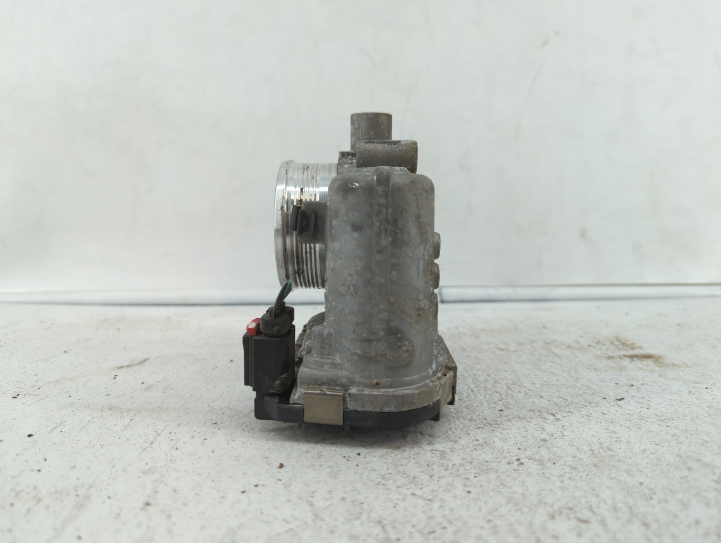 2012-2013 Ford Focus Throttle Body P/N:0280750585 0280750566, DS7E-9F991-BB, CM5E-9F991-AD Fits Fits 2012 2013 2014 2015 201