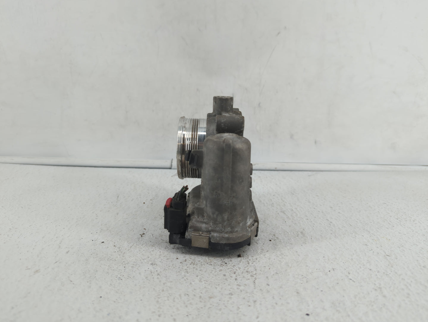 2012-2013 Ford Focus Throttle Body P/N:0280750585 0280750566, DS7E-9F991-BB, CM5E-9F991-AD Fits Fits 2012 2013 2014 2015 201