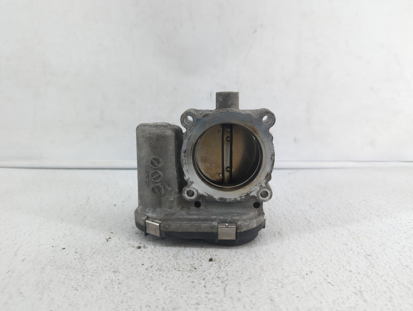 2012-2013 Ford Focus Throttle Body P/N:0280750585 0280750566, DS7E-9F991-BB, CM5E-9F991-AD Fits Fits 2012 2013 2014 2015 201