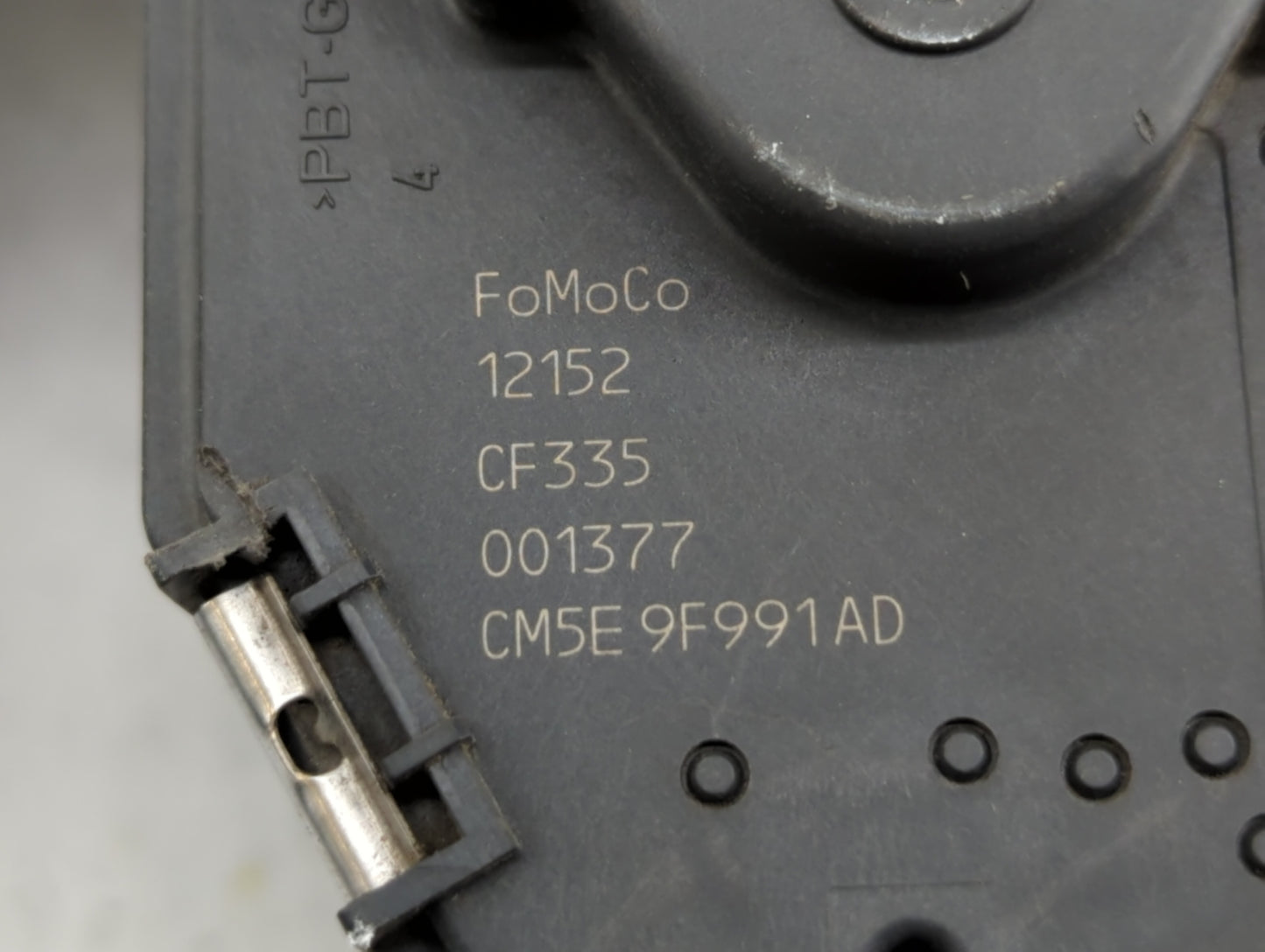2012-2013 Ford Focus Throttle Body P/N:0280750585 0280750566, DS7E-9F991-BB, CM5E-9F991-AD Fits Fits 2012 2013 2014 2015 201